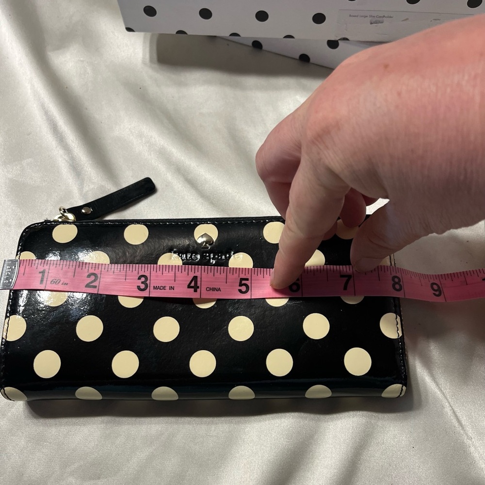 Kate spade polka dot wallet - Picture 4 of 6